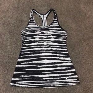 Nike exercise tank top
